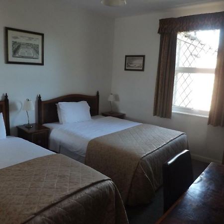 Отель Ashleigh House Ковентри Экстерьер фото